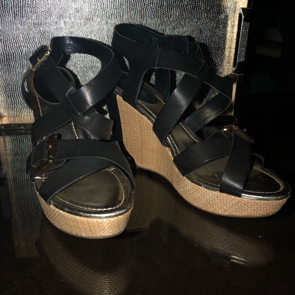 Women's Strappy wedges